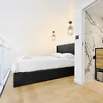 Duplex Moderne Climatisé Carré D'or * Niza